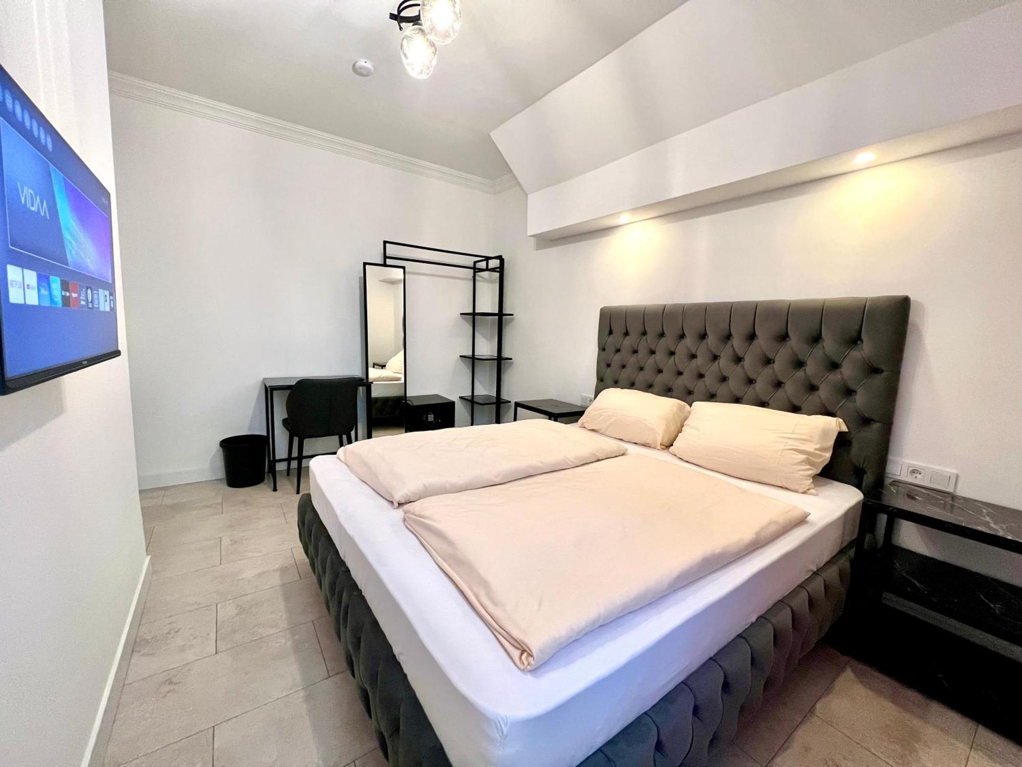 Durmaz Hotel Hanover Exterior photo