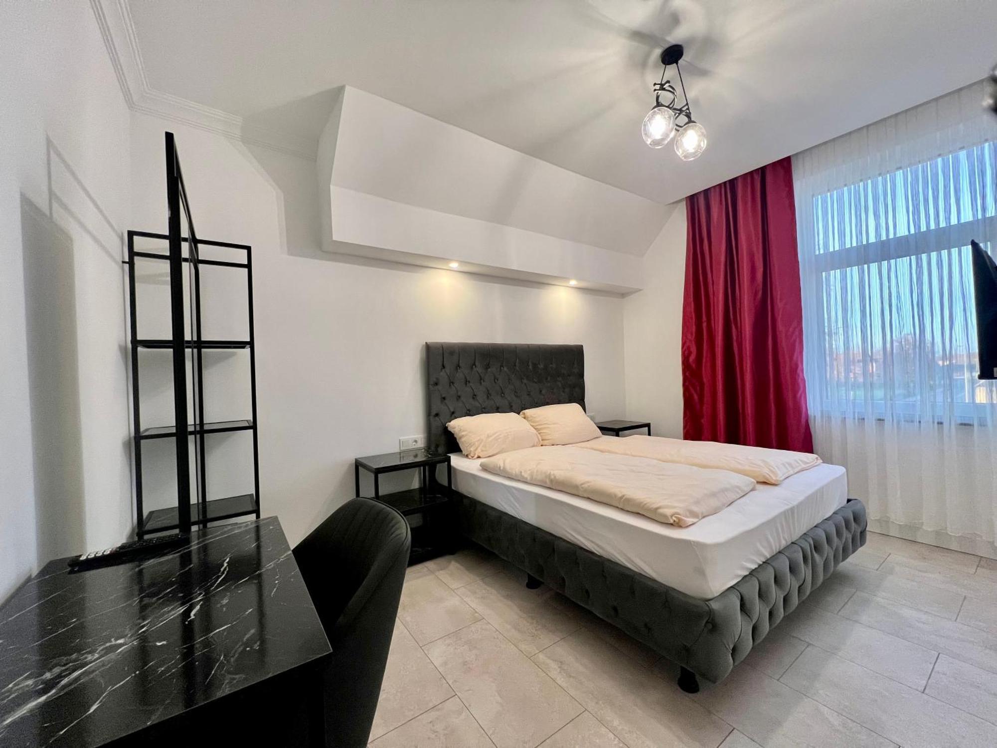 Durmaz Hotel Hanover Exterior photo