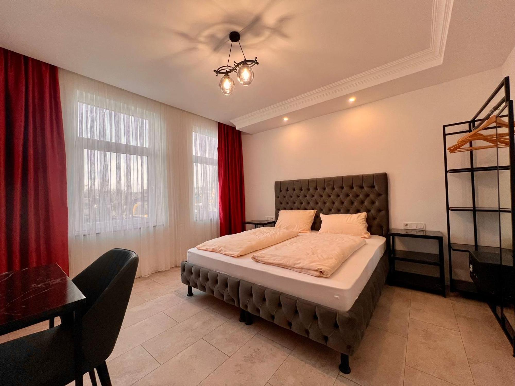 Durmaz Hotel Hanover Exterior photo